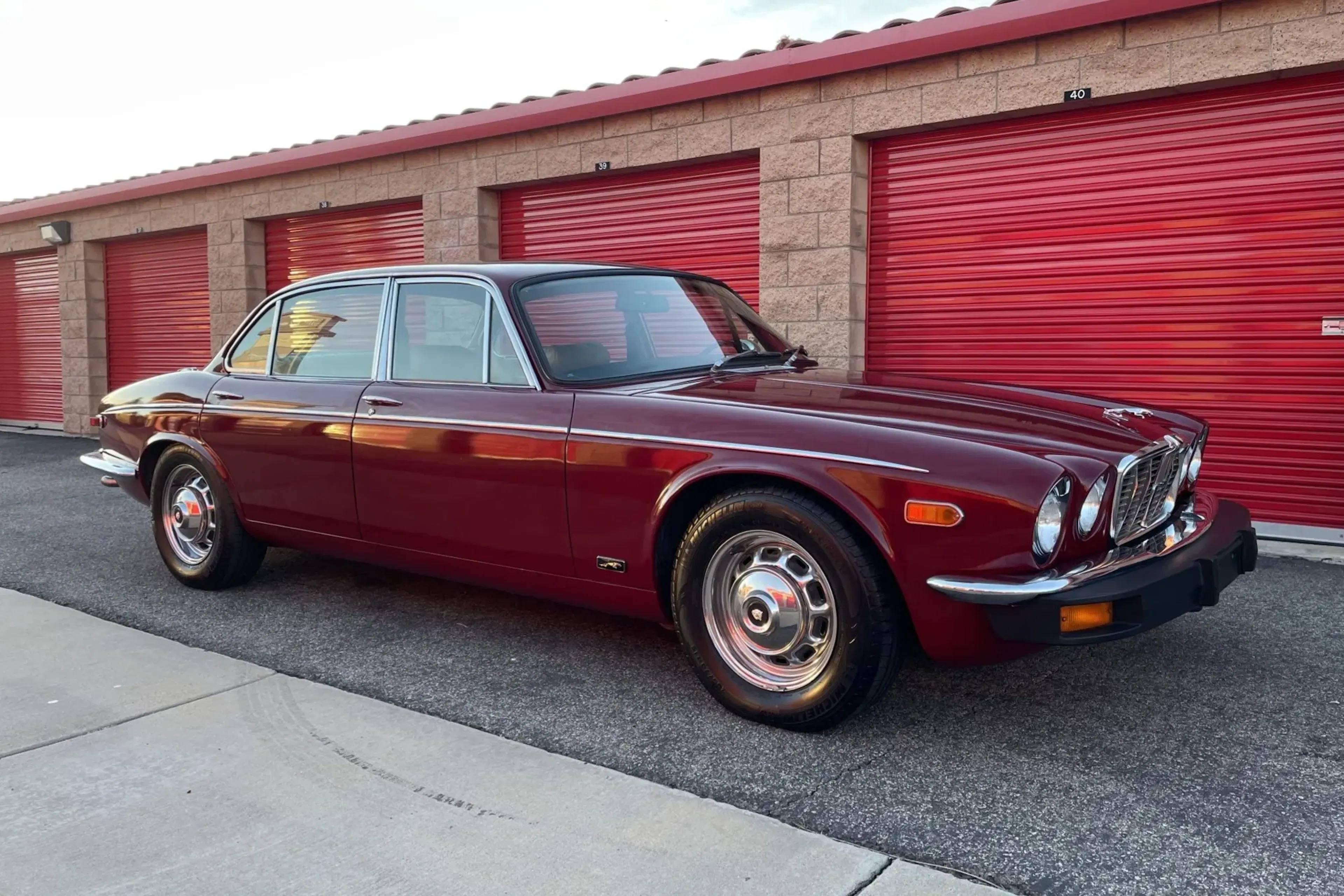 1978 Jaguar XJ-12L Base | Hagerty Valuation Tool®